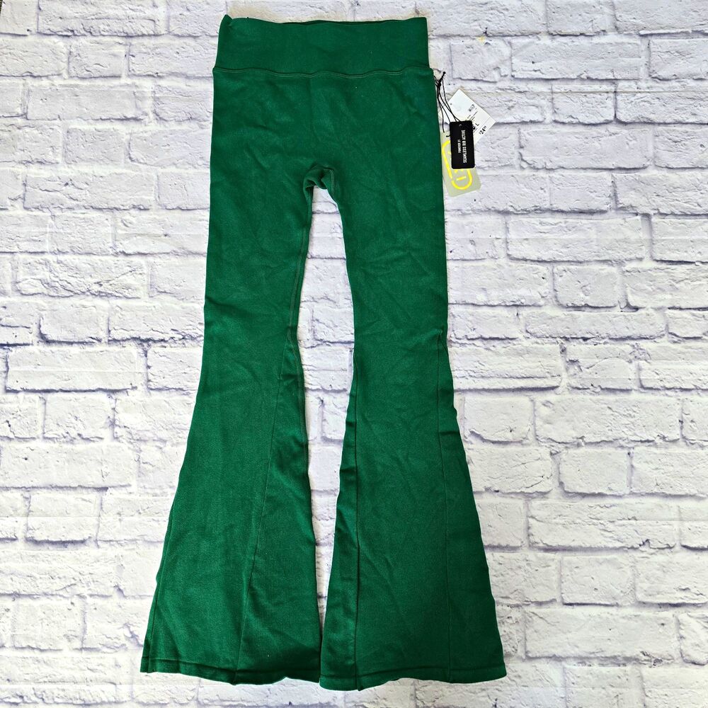 Forever 21 Active Seamless Rib Flare Leggings L Green High Waist Stretch